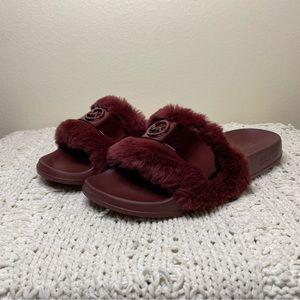 Michael Kors Furry Slides Size 7